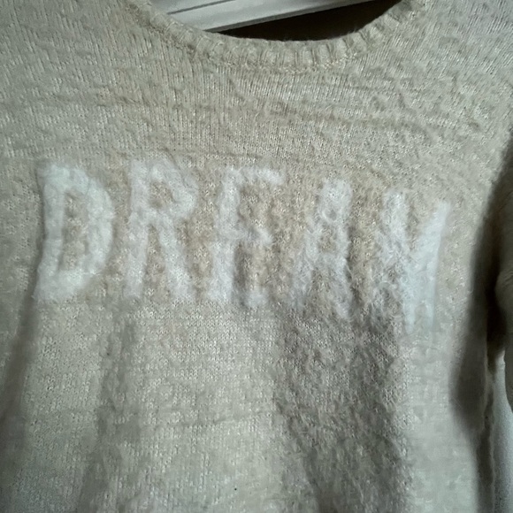 Furry Dream Sweater Oatmeal color - Picture 3 of 4